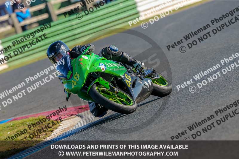 PJM Wedding Photography;enduro digital images;event digital images;eventdigitalimages;mallory park;mallory park photographs;mallory park trackday;mallory park trackday photographs;no limits trackdays;peter wileman photography;racing digital images;trackday digital images;trackday photos